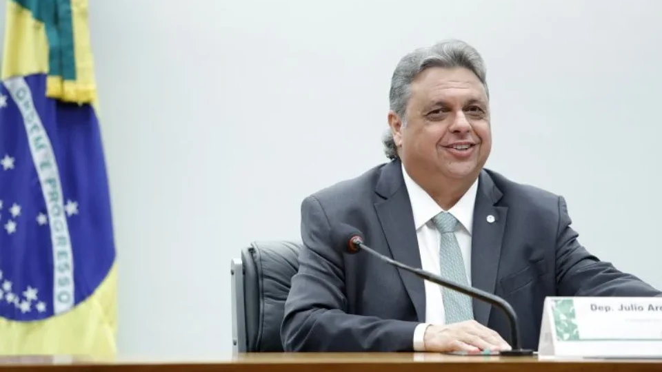 Orçamento de 2025: Comissão Mista de Orçamento do Congresso vai analisar texto em 11 de março