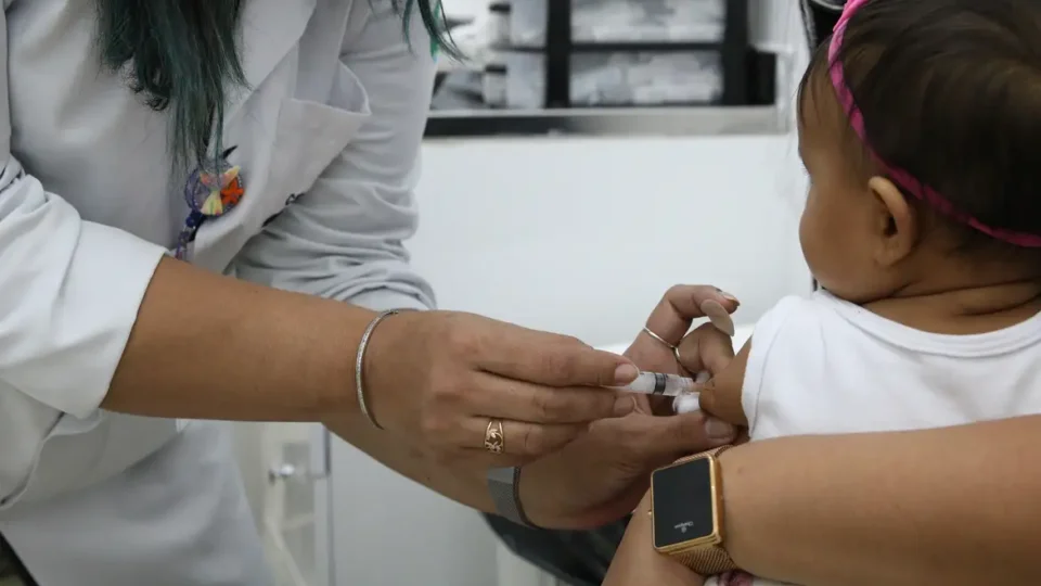 SUS incorpora vacina contra vírus que causa bronquiolite em bebês