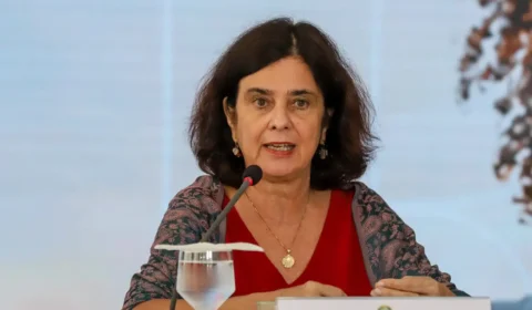 Nísia diz que todos os medicamentos do Farmácia Popular passam a ser de graça