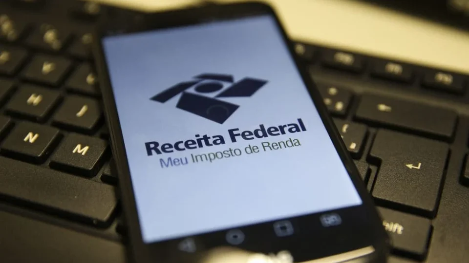 Imposto de Renda: governo volta a isentar quem ganha até dois salários mínimos