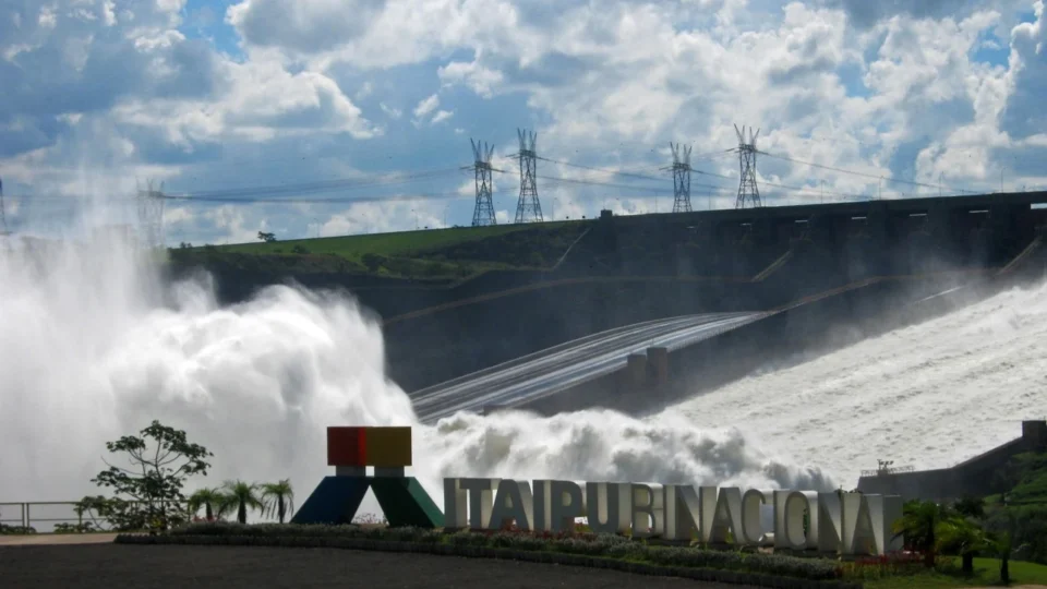 Entenda como o bônus de Itaipu ajudou a desacelerar a inflação do mês de janeiro