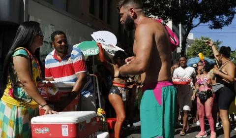 Ambulantes terão creche para deixar os filhos no carnaval do Rio
