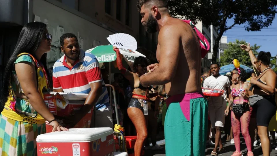 Ambulantes terão creche para deixar os filhos no carnaval do Rio