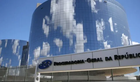 Após questionamento do STF, PGR afirma estar de posse de aparelhos de investigados no 8/1