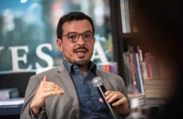 Abraji repudia ataques de Eduardo Bolsonaro ao jornalista Guilherme Amado