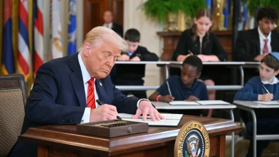 Trump esvazia Departamento de Educação: ‘desnecessário’; Congresso precisa aprovar