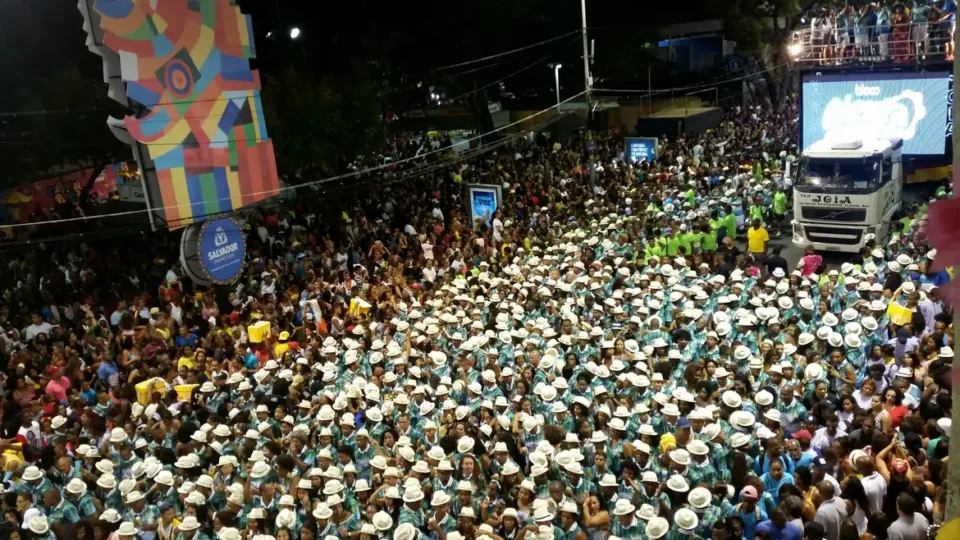Salvador entra para o Guinness Book como ‘Maior Carnaval de Trio Elétrico do Mundo’