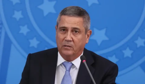 Primeira Turma do STF nega soltura de Braga Netto por unanimidade