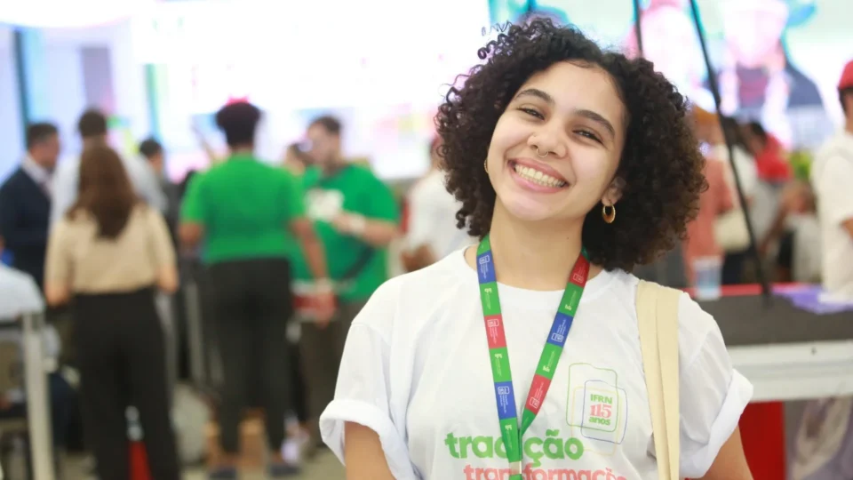 MEC lança programas de democratização do acesso aos Institutos Federais