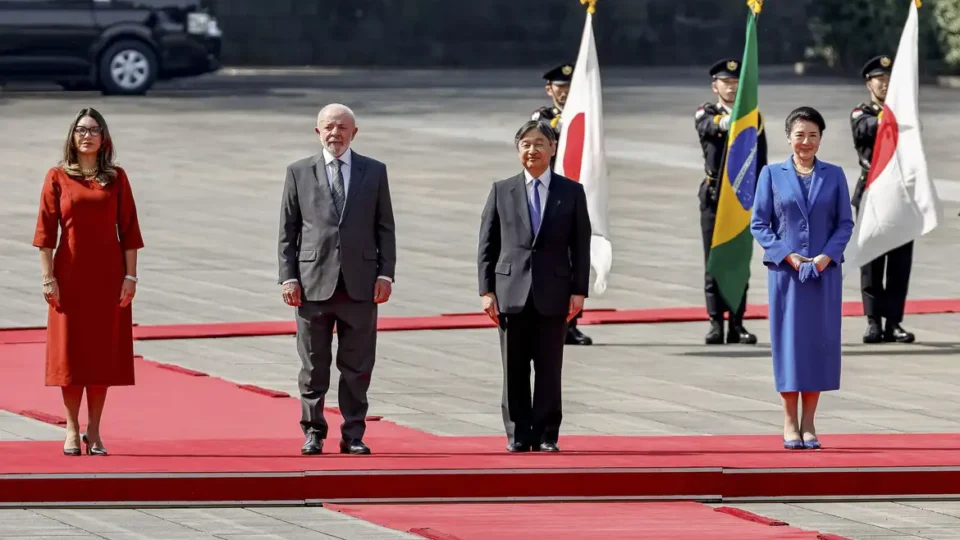 Lula e Janja são recebidos por casal imperial do Japão