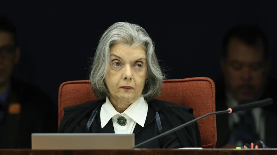 Crise de confiabilidade do Judiciário é grave e precisa ser reconhecida, diz Cármen Lúcia