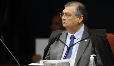 Dino marca julgamento que pode permitir punição de torturadores da ditadura