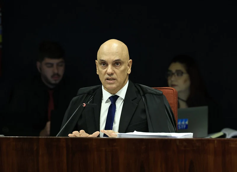 Moraes nega pedido de prisão de Jair Bolsonaro após a PGR se manifestar