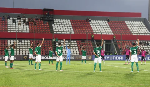 Educafro ajuíza ação civil pública contra CBF e Conmebol por racismo no futebol
