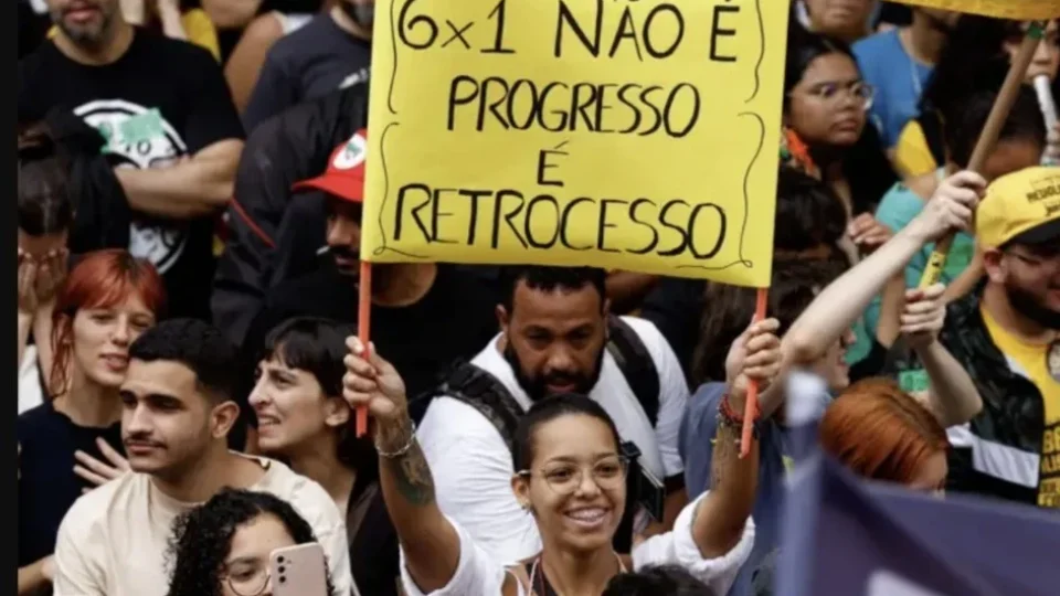 Entidades lançam campanha pelo fim da escala 6×1 sem redução de salário