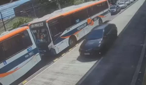 Estudante morre atropelada na pista do BRT por carro da Secretaria estadual de Cultura