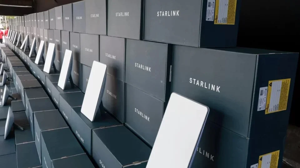 Satélites da Starlink avançam na educação no Amazonas e Pará