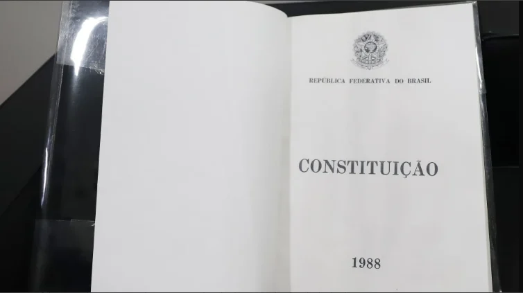 Constituição Constituição