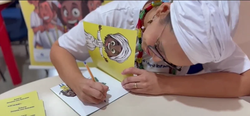 escritora intolerância