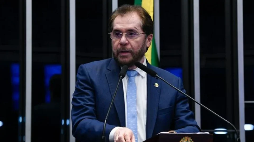 Deputadas pedem responsabilização de senador que falou em ‘enforcar’ Marina Silva
