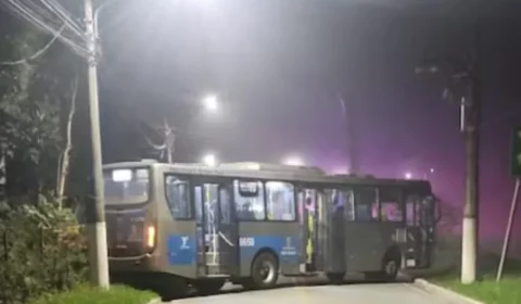 Quadrilha fecha rua com ônibus e atira contra viatura da GCM de São Paulo