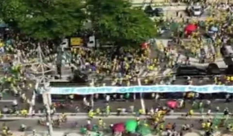 Governador do RJ mandou PM divulgar que ato de Bolsonaro teve 400 mil pessoas, diz site