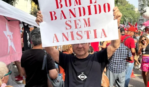 Militantes vão às ruas contra PL da anistia em oito capitais