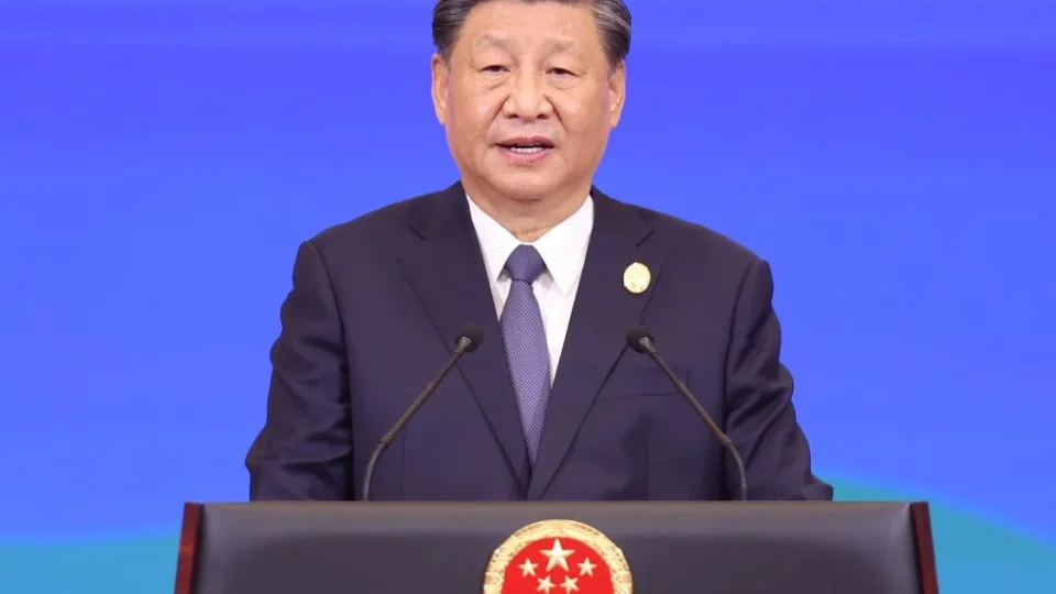 Em resposta a Trump, China impõe tarifas sobre exportações dos EUA