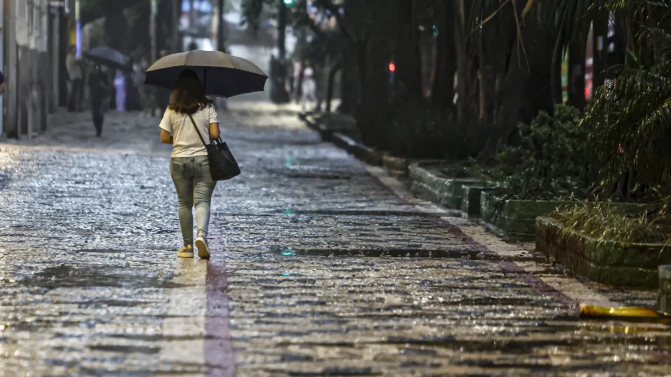 Previsão do tempo: quinta-feira terá frio no Sul e chuvas no Norte e Nordeste