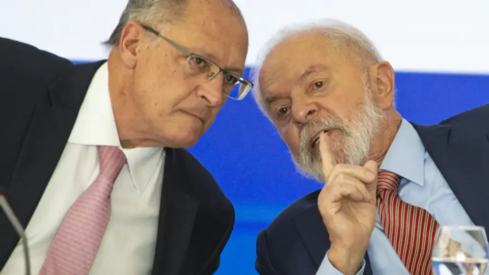Estados se dividem sobre isenção do ICMS de alimentos; Alckmin elogia adeptos à proposta