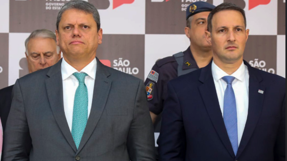 Deputado faz representação contra Tarcísio e Derrite após morte de jovem em Barueri