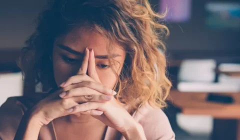Burnout: Nova norma obriga empresas a informar riscos de estresse no trabalho