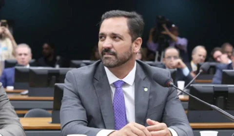 Presidente da Comissão de Energia recebeu doação de usineiro e quer isentar etanol