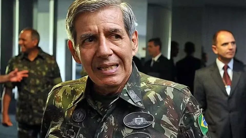 Defesa de general Heleno diz que PGR faz ‘terraplanismo argumentativo’ sobre trama golpista
