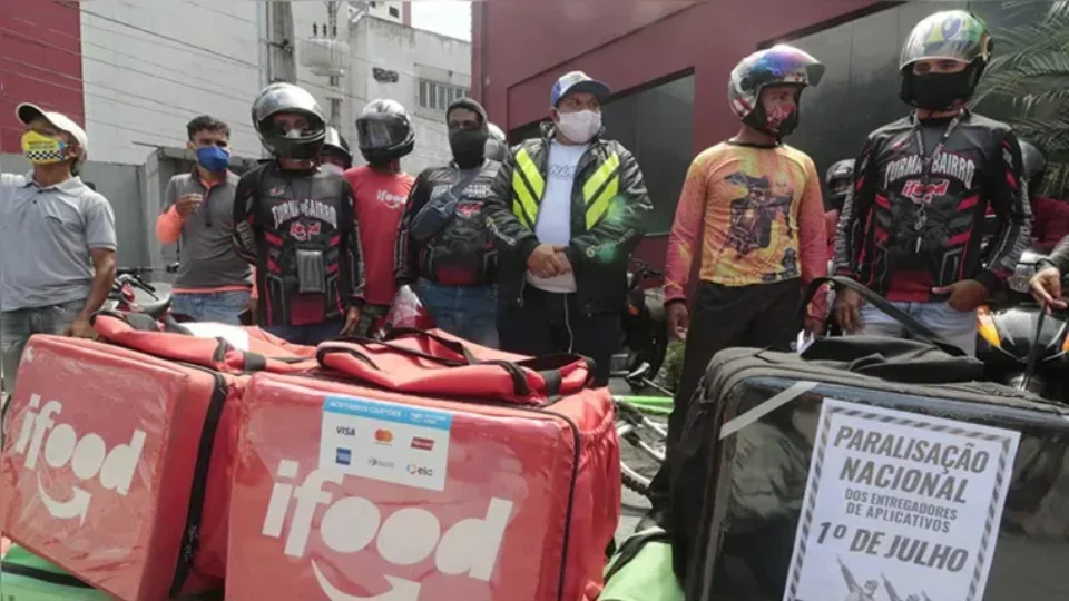 Entregadores de aplicativo anunciam greve em todo país nos dias 31 de março e 1º de abril