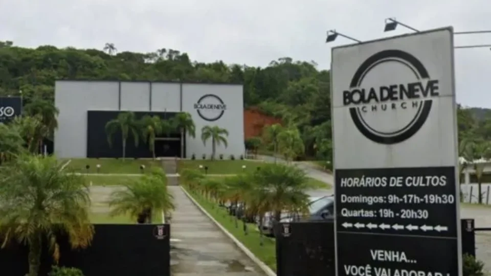 MP pede que polícia investigue denúncia de desvios na igreja Bola de Neve