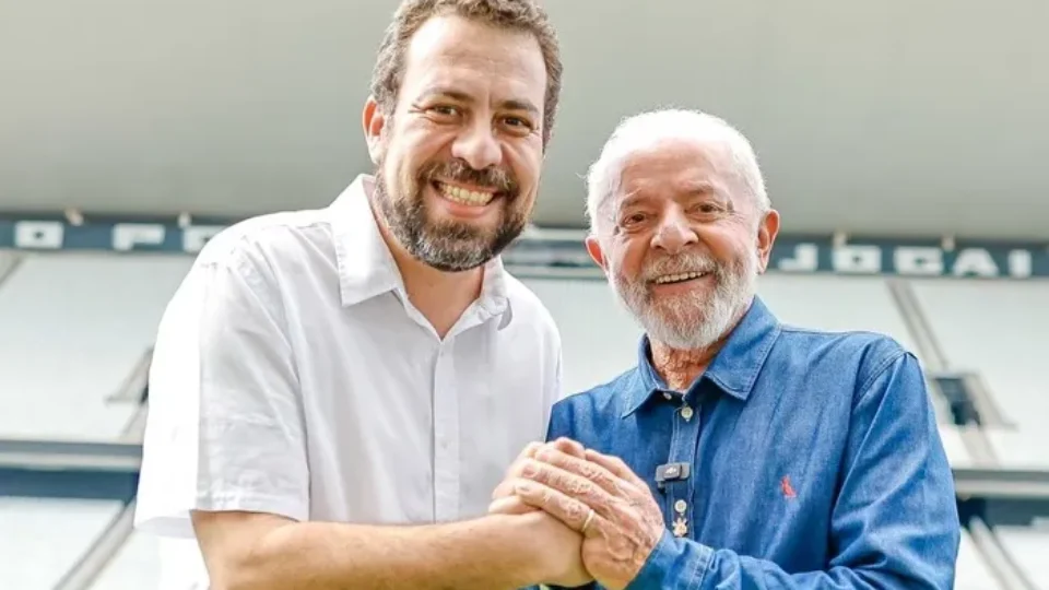 Lula avalia Boulos para ministério no Planalto
