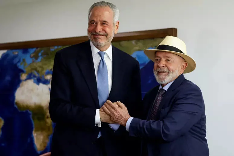 Lula e André Corrêa do Lago, presidente da COP30, no Palácio do Planalto, em Brasília. Imagem: Ueslei Marcelino 