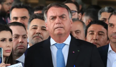 Oposição reforça discurso de perseguição a Bolsonaro e governo vê direita enfraquecida para 2026