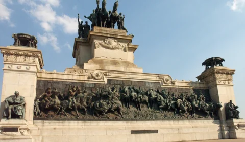Monumento da Independência: a história que te contam e a história que te escondem