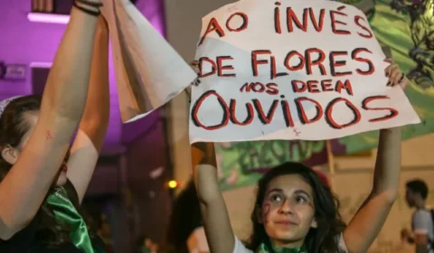 Saúde da mulher e descriminalização do aborto: o impacto na gestão da saúde pública