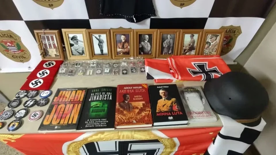 Jovem é preso com material nazista e conteúdo sexual infantil em SP