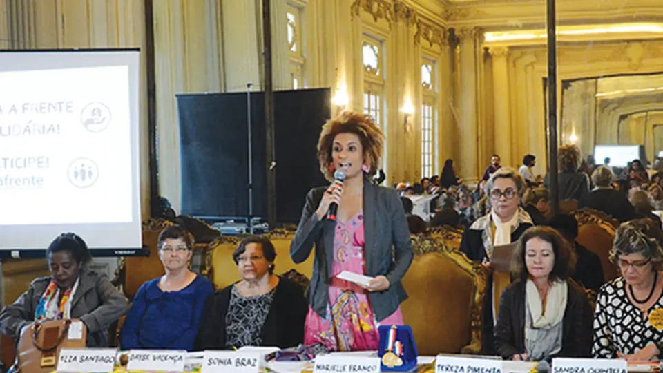 Moraes manda PF entregar conversas entre delegado Rivaldo Barbosa e Marielle Franco