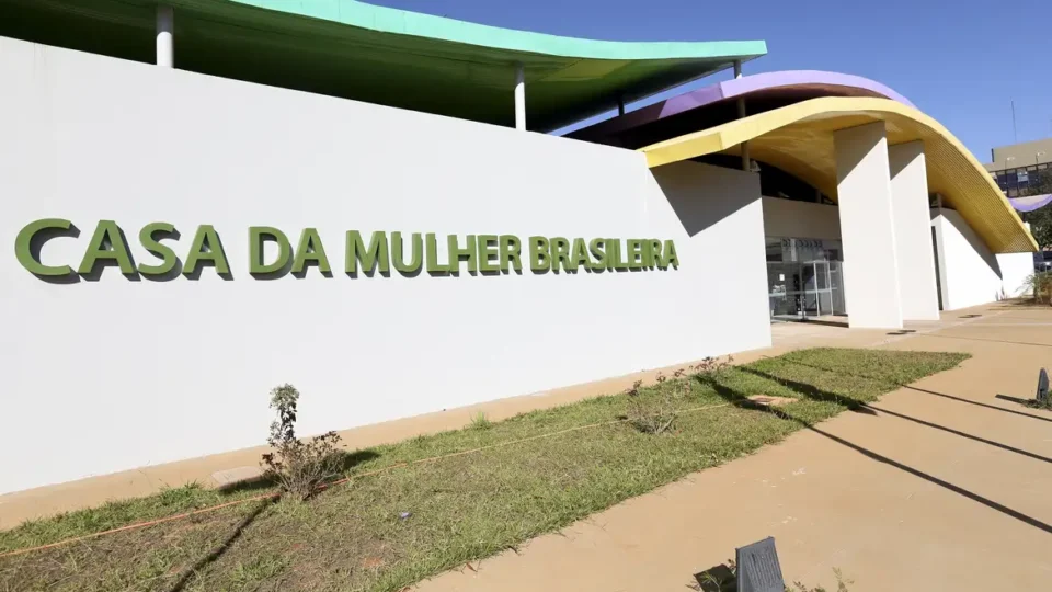 Casa de atendimento à mulher vítima de violência terá novas unidades no RJ