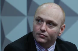 Moraes reduz pena de hacker Walter Delgatti em 100 dias após aprovação no Enem