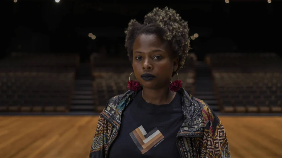 Diretora de ONG denuncia racismo contra filha de 7 anos em academia no Rio
