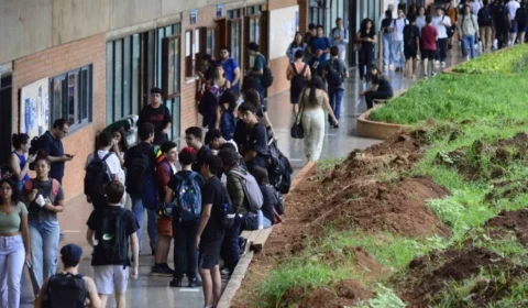 Extremistas de direita que ameaçaram estudantes da UnB suspendem ato