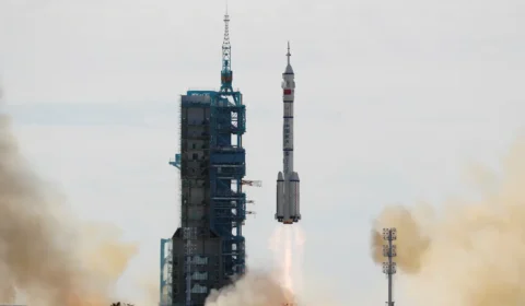 China envia esta semana nova missão tripulada ao espaço