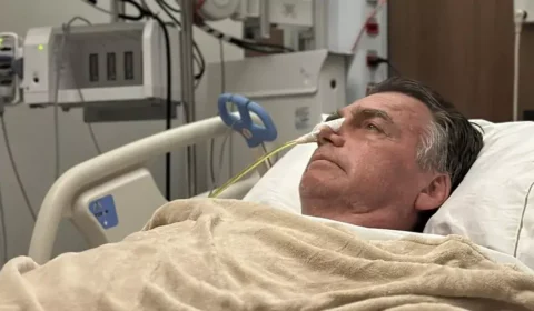 Bolsonaro segue estável na UTI e ainda não tem movimentos intestinais espontâneos