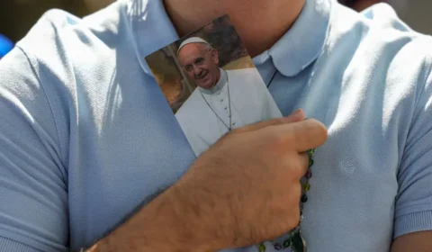 O conclave nosso de cada dia